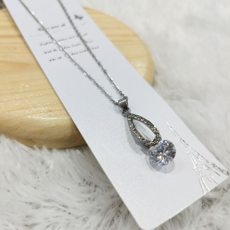 Kalung Titanium Wanita Dengan Liontin Bahan Titanium Antikarat Harga Grosir