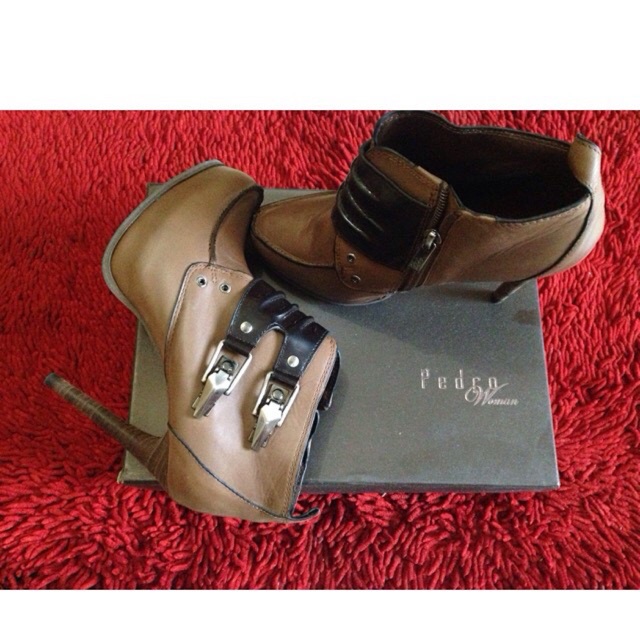 Sepatu boots pedro sz 35