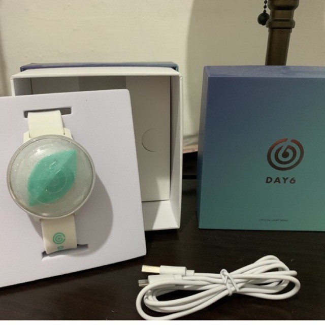 LIGHTBAND OFFICIAL DAY6 VER.1