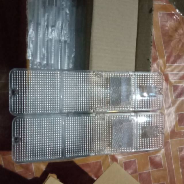 Mika lampu belakang futura,carry 1.0 model kristal