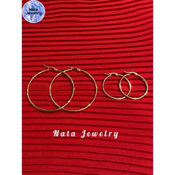 Anting  Hoop Titanium Bulat Wanita Korea Anti Karat/Terlaris