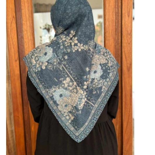 Kerudung Voal motif Denay jumbo ukuran 130 x 130 