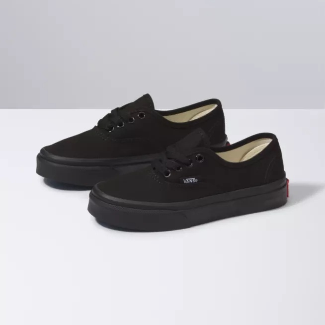 NEW Sepatu Sneakers Sepatu Vans Authentic Anak Sepatu Pria Wanita Full Black