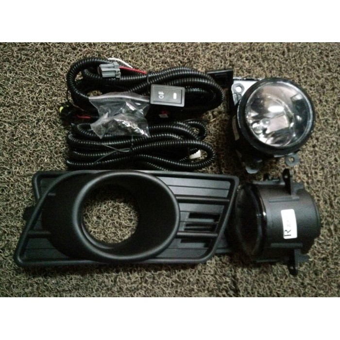 Hot Promo Foglamp/ Fog Lamp Suzuki Swift 2008 (SU 213)