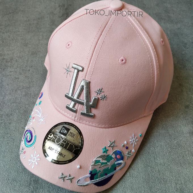 Terbaru Topi La Mlb Import Fashion Pria Topi La Bordir Planet - Merah Muda
