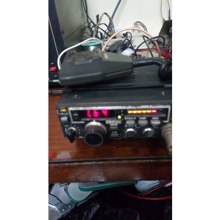 Radio 2m band icom 25A