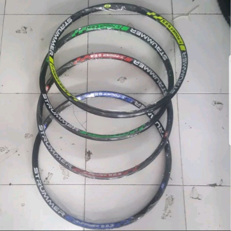 RIMS 29 STRUMMER X-POWER 823 LEBAR 3.2