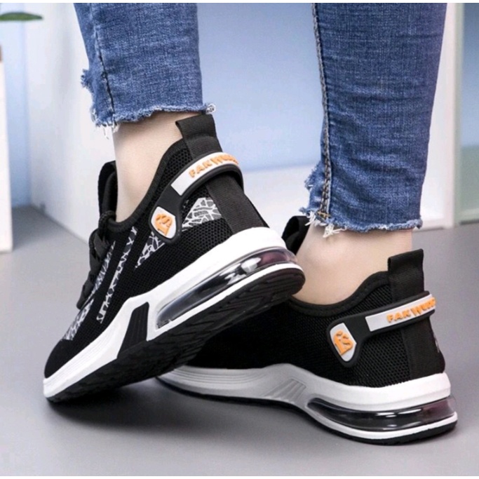 Import Sepatu Pria Sneakers Casual Running Fashion 007 - Sepatu Olahraga Wanita