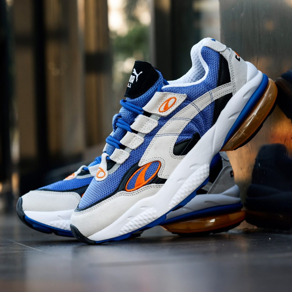 puma cell venom white