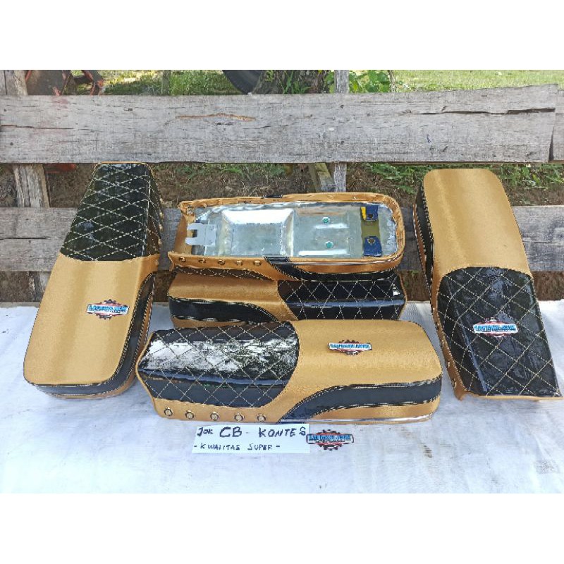 Jok CB KONTES Benik CB 100 / CB 125 / CB Gelatik  Lantai Plat Galvanis Kulit Karbon Busa Anti Gembos