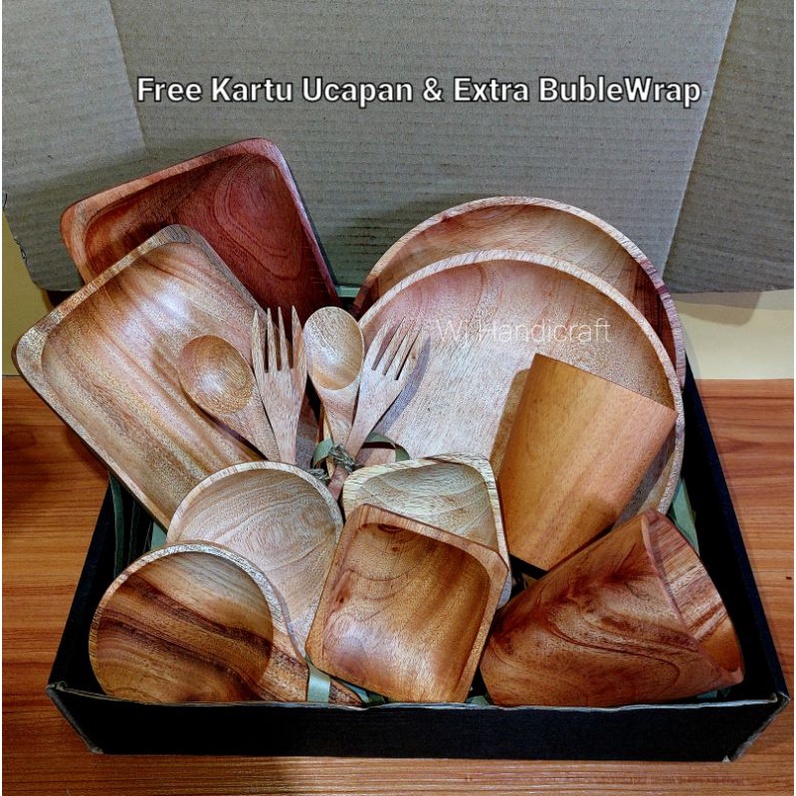 

Hampers/hampers couple/kado wedding/hadiah/souvenir set alat makan kayu mahoni