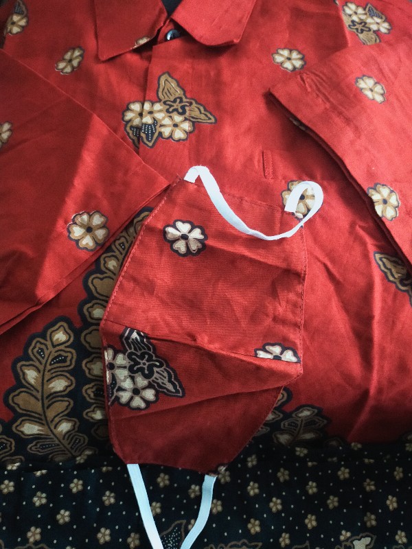 Kangen Kamulyan Kemeja Batik Pria Lengan Pendek Katun Batu Raden Halus Full Furing