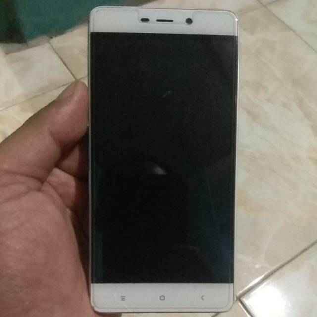 HP second Redmi 4prime 2/32