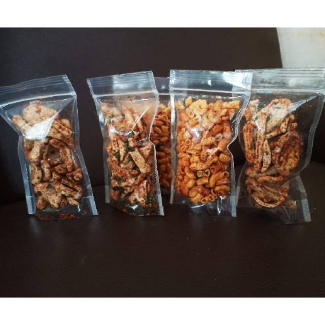 

makroni,basreng,pangsit pedas