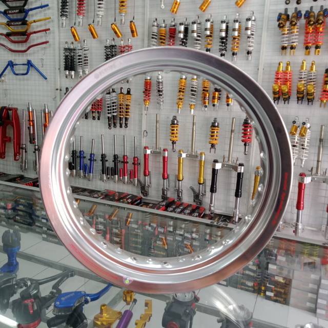 Velg scarlet  tapak lebar ring 14 ukuran 300 mt silver
