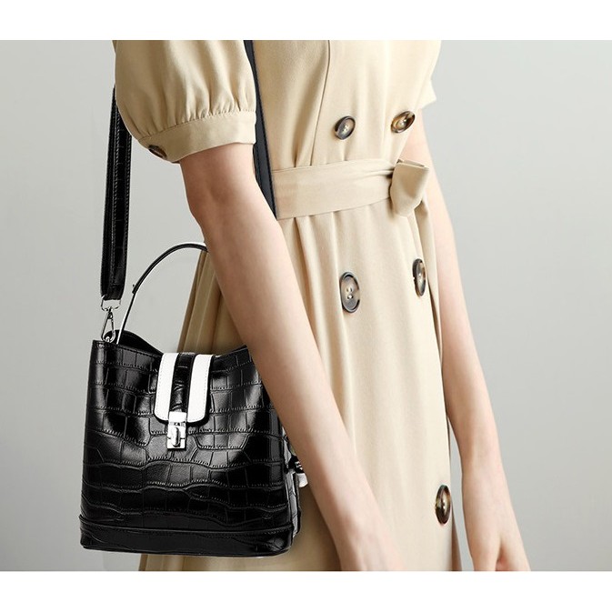 [COD] LB - Shoulder bag wanita fashion terbaru / Shoulder bag free gantungan 370