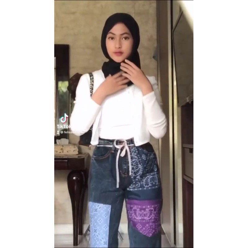 Bandana reworked jeans