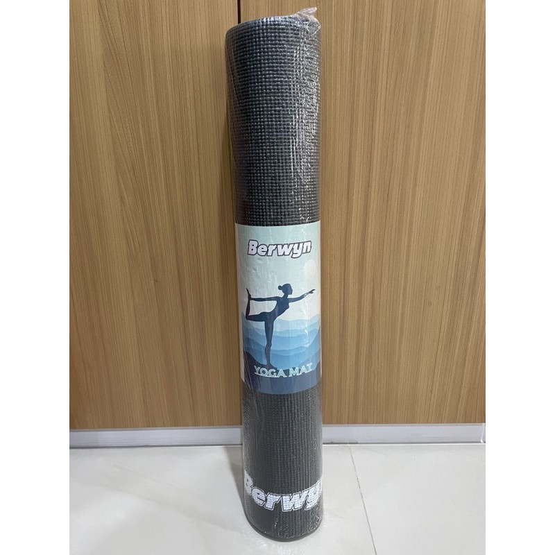yoga mat berwyn