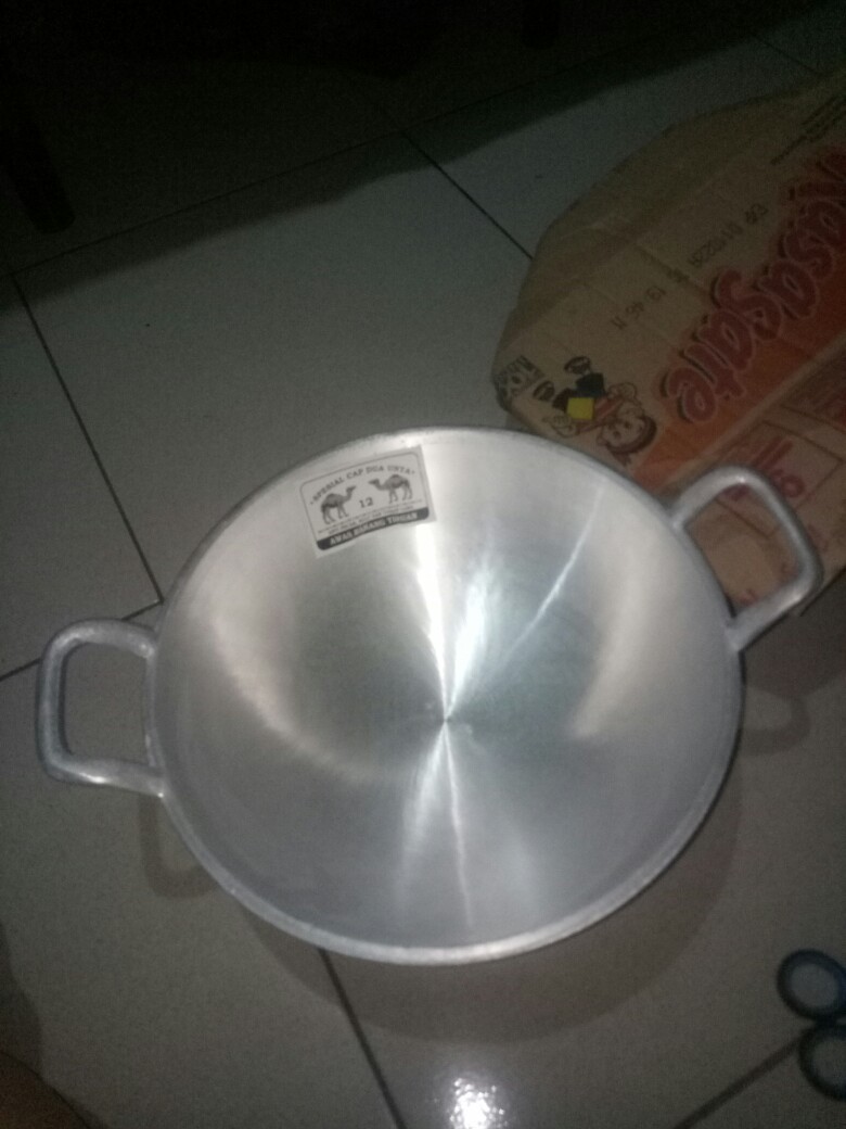 Wajan Cekung No.12 (anti Lengket)