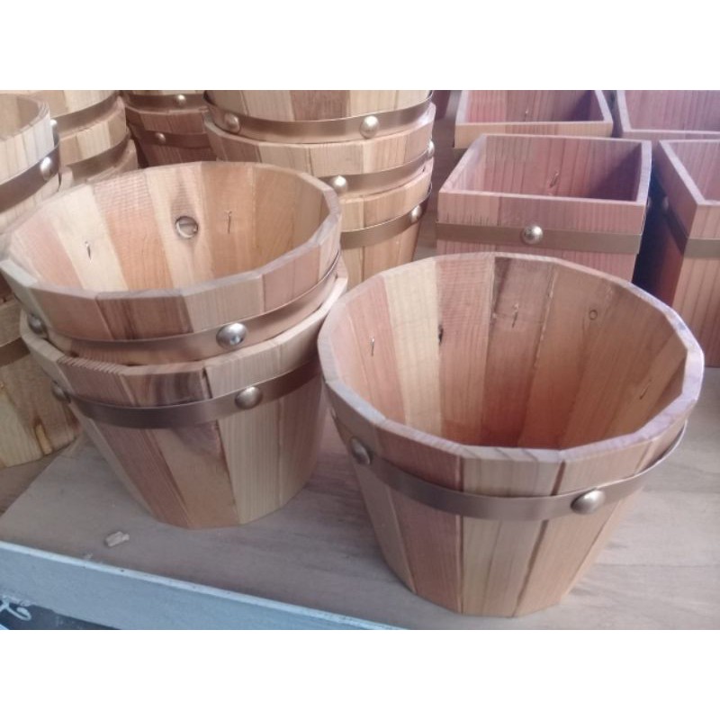 pot bunga  cantik unik dari  kayu mini utk tanaman hias atau kaktus