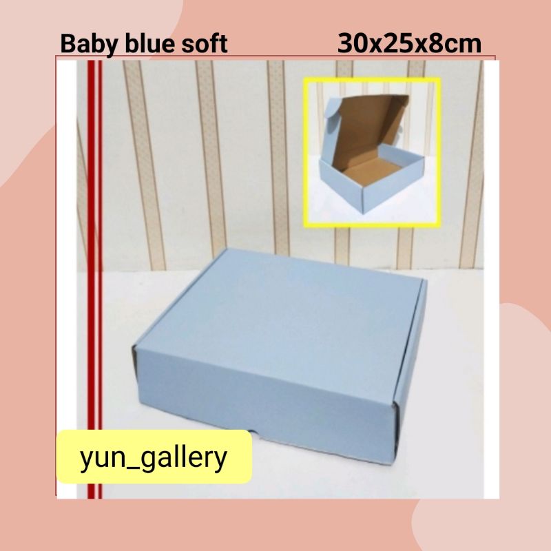 

Clothes Box / Gift Box - Uk.30x25x8cm