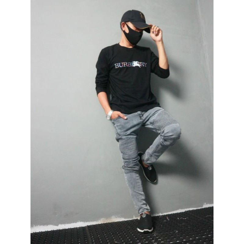 BAJU KAOS PRIA COWOK MOTIF TERBARU LENGAN PANJANG BURBERRY BLACK WHITE