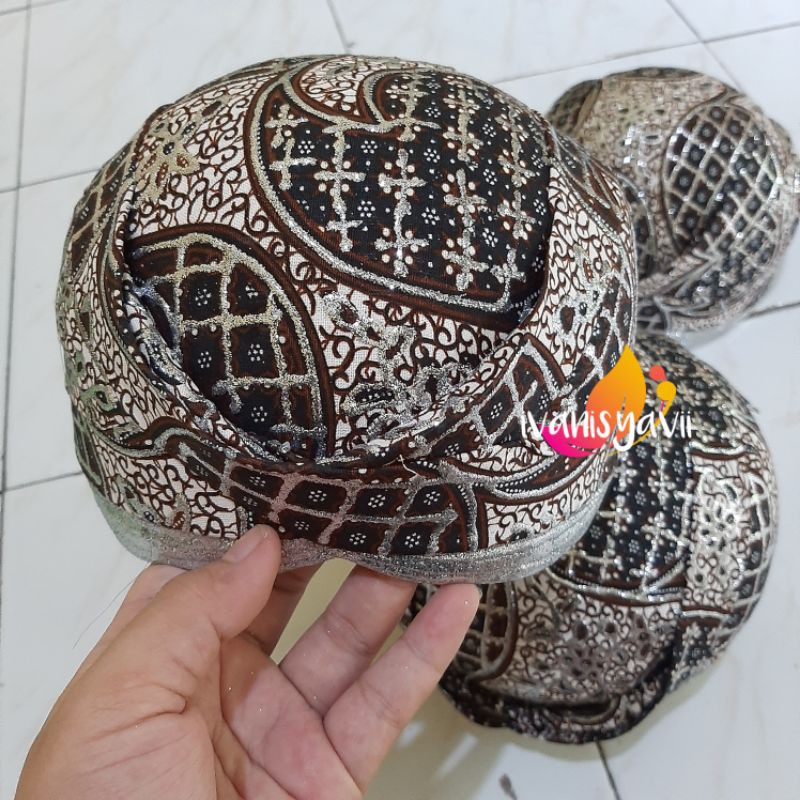 Blangkon Pengantin Prodo SOLO/ SUNDA, Motif Keong