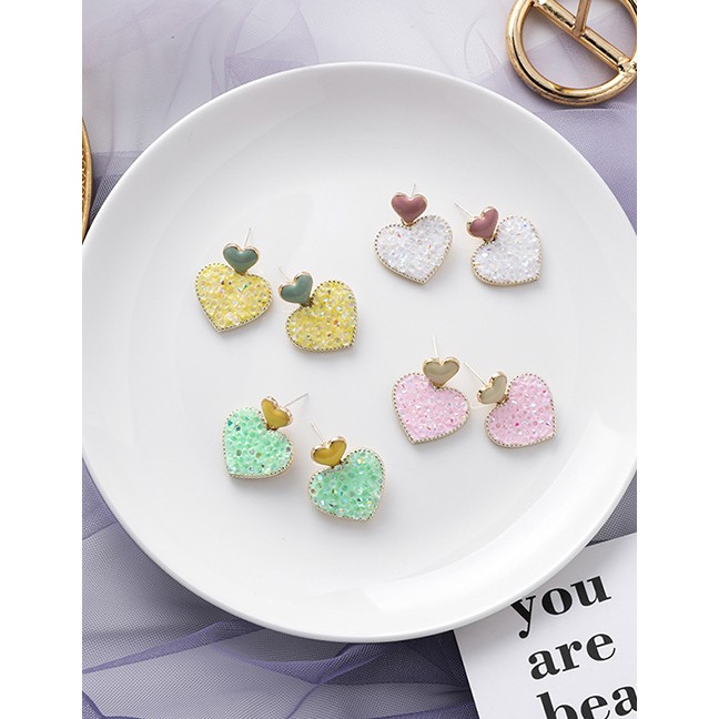 LRC Anting Tusuk Fashion Crystal Size Love Earrings F733XX