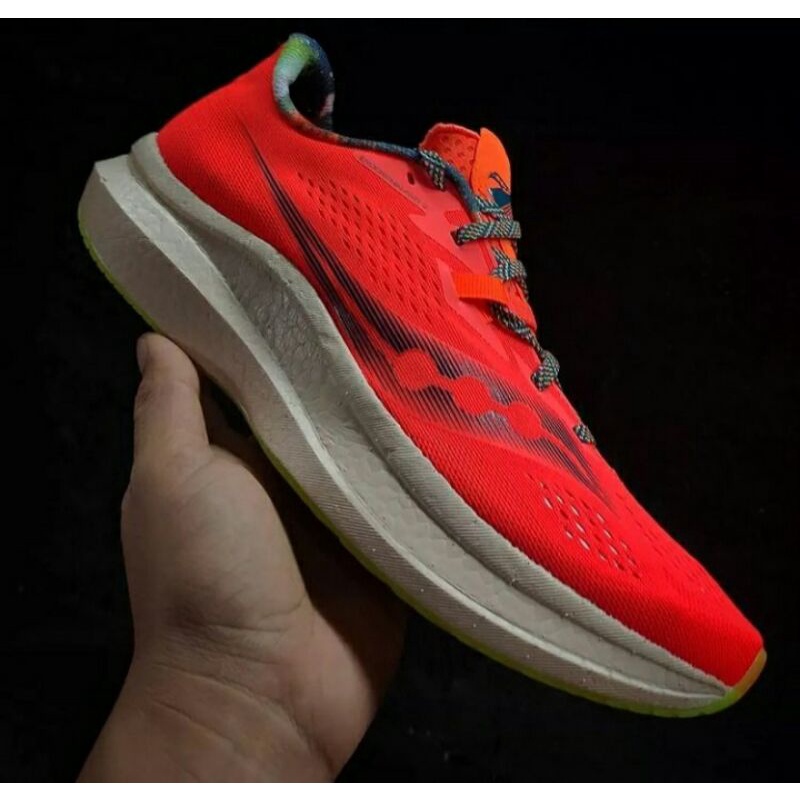 SEPATU-SAUCONY-ORIGINAL-ENDORPHIN PRO