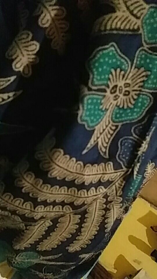 Hem Batik Pria Pendek Lawasan Sogan/pari Sulur/parang Black/merak Papua Ori By Batiek Solo Dc270927