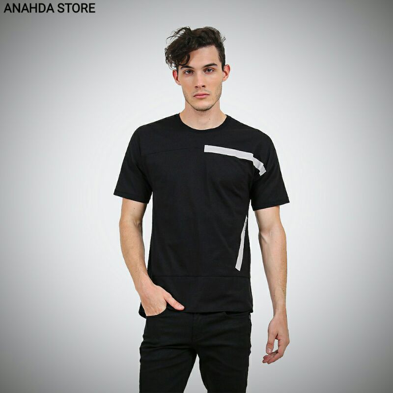 CELCIUS kaos hitam ready A000025C Celcius pertical
