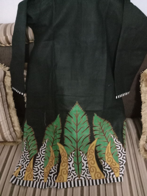 Tunik Daun Pisang Atasan Batik Kerja Modern Kasual Elegan