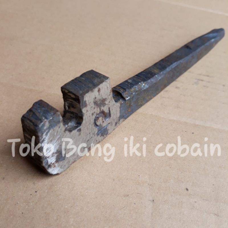 Kunci Besi 12 mm Kunci Tekuk Besi Beton 12 mm