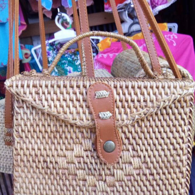 Tas rotan kotak malrboro