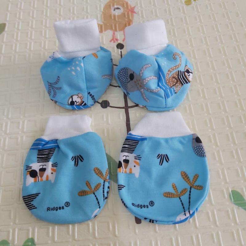 Sarung tangan dan kaki Bayi (NEW BORN)