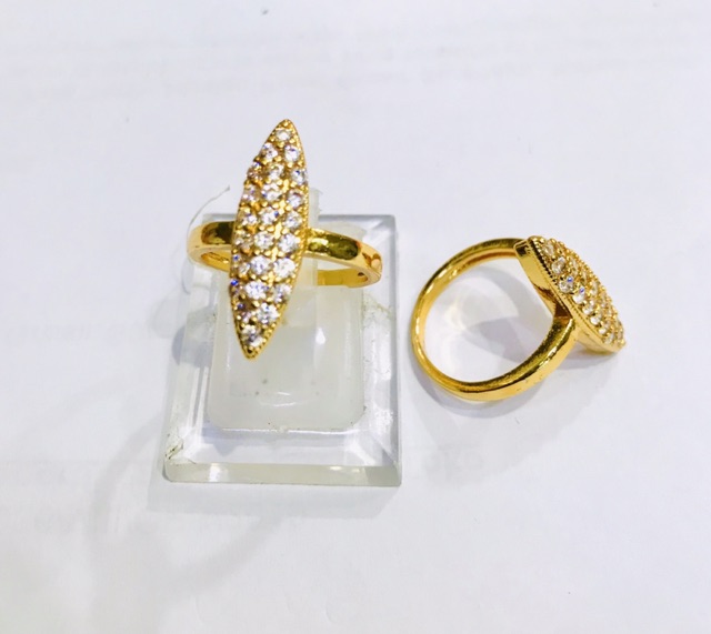 Cincin wanita cincin markis cincin permata replika berlian