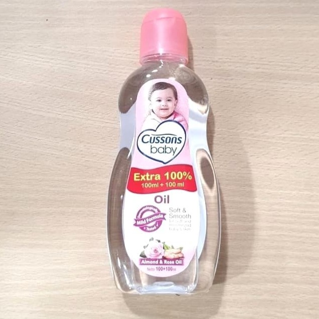 Cussons Baby Oil 100ml Extra 100ml - Kemasan Ekstra Isi 100ML + 100ML - Pink - Soft & Smooth