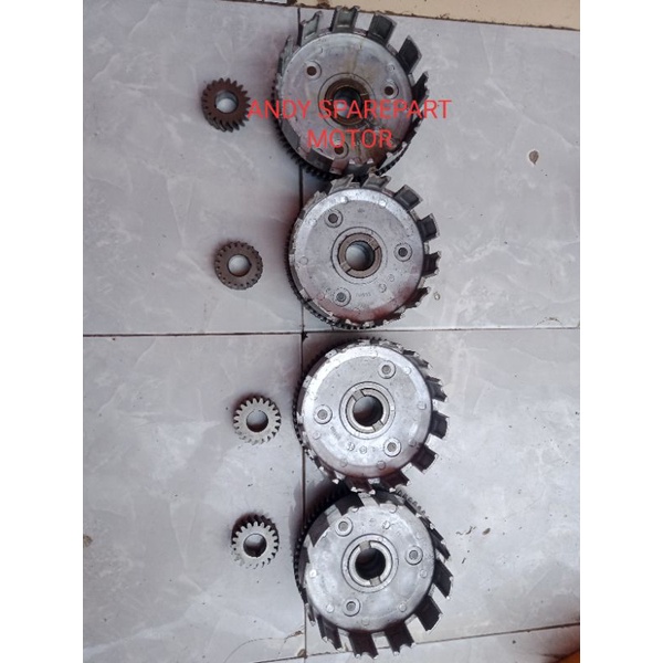 Gear Mangkok Kopling Ples Gigi Kecil Primer Gigi Nanas Suzuki Satria Fu Karbu / ORIGINAL