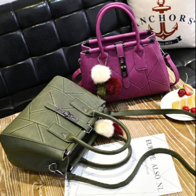 Tas import elegant PROMO khusus 2 warna saja (MERAH DAN HIJAU) RVP7539