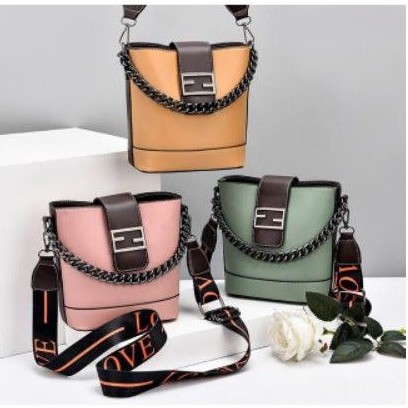 BJ72058 BLACK/GREEN/PINK/WHITE/YELLOW TAS SLEMPANG TALI RANTAI WANITA CANTIK TERBARU TAS WANITA FASHION IMPORT MODIS ELEGAN TERMURAH TERLARIS TERBARU BAGSTORE JAKARTA TAS BATAM GT1601 JT9963 LT1839 ELJ5207 BQ2899 CR7359