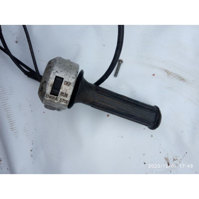 holder gas Suzuki gp trs