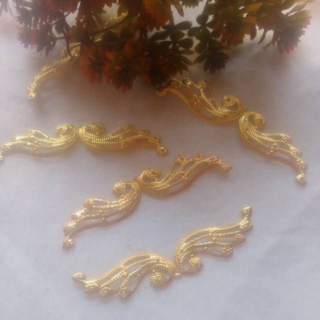 Charm sudut /siku sudut hantaran mahar bentuk sayap Hiasan Mahar / Aksesoris Mahar Nikah/ Mahar Rust