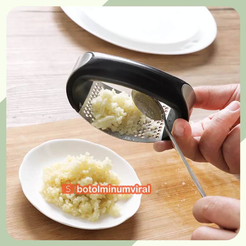 Pencacah Bawang Putih Alat Cacah Bawang Premium Garlic Press Crusher Hand Held Stainless Steel Penghancur Cincang Bawang Putih Manual Alat Cacah Bawang Putih Jahe Kunyit Bumbu Dapur Mini