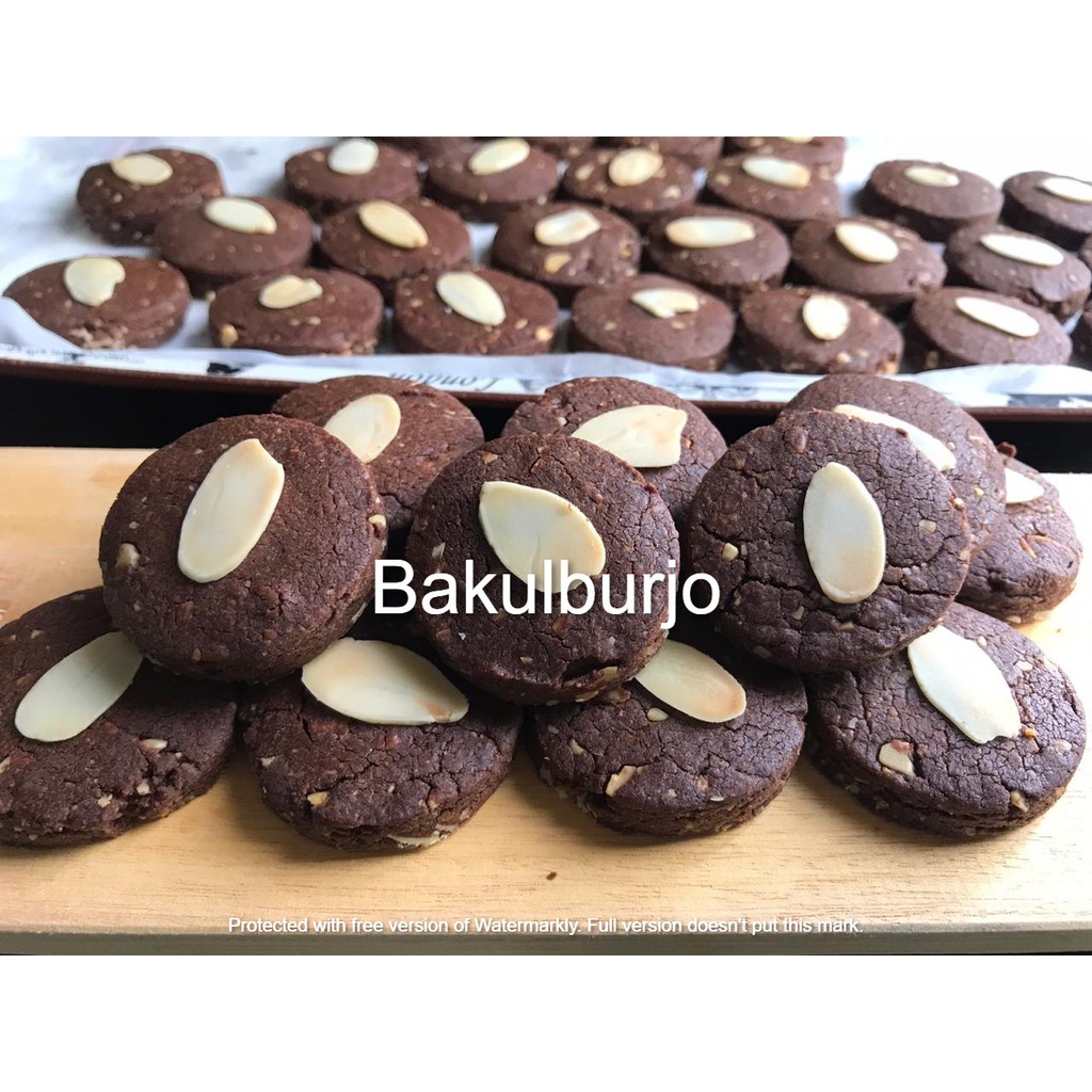 

Chocolate Almond Cookies | Kue Kering Coklat Almond