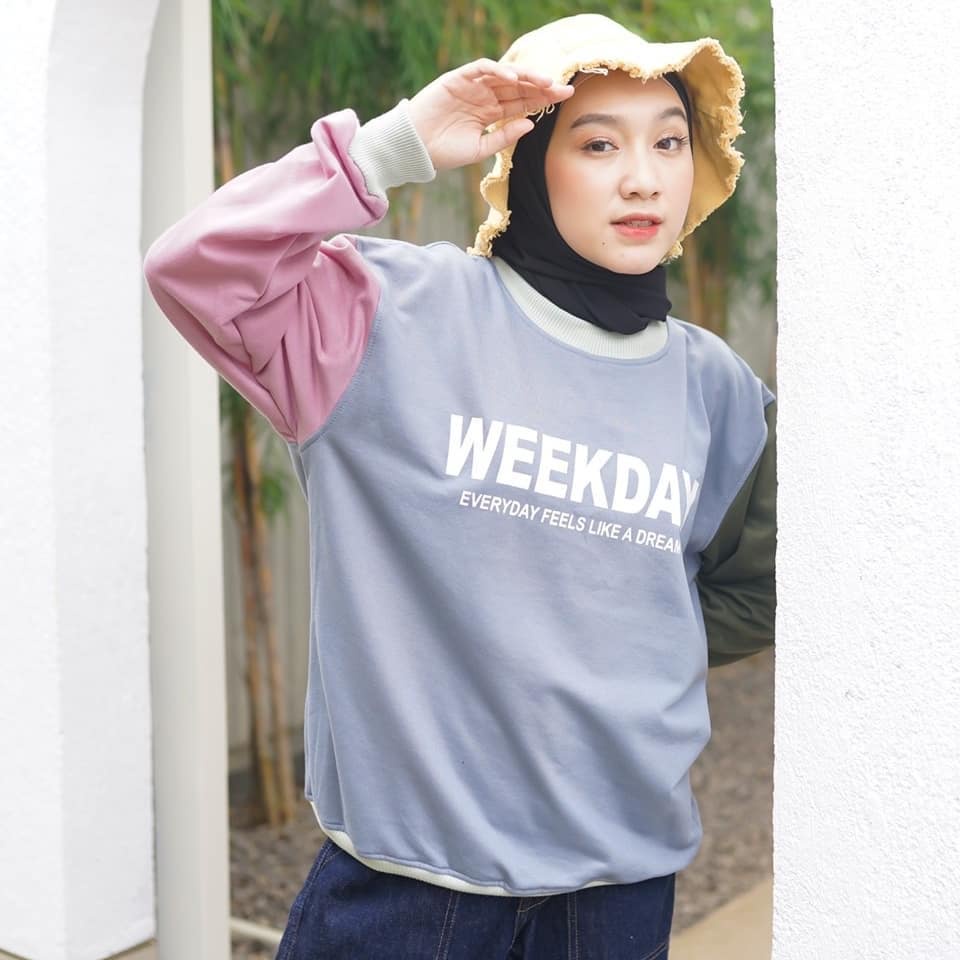 Pro.Coll - Weekday Sweater - Fashion Wanita Terbaru