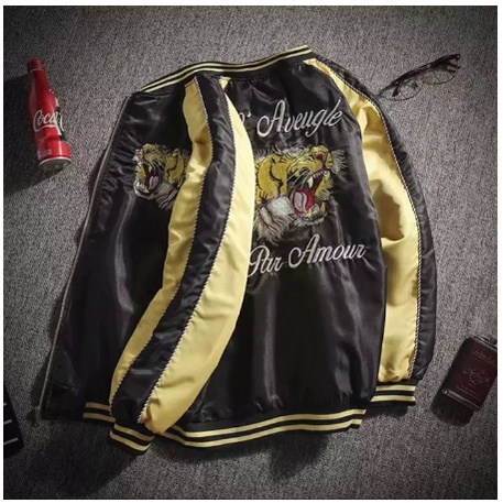 JAKET SUKAJAN TIGER MOTIF MACAN