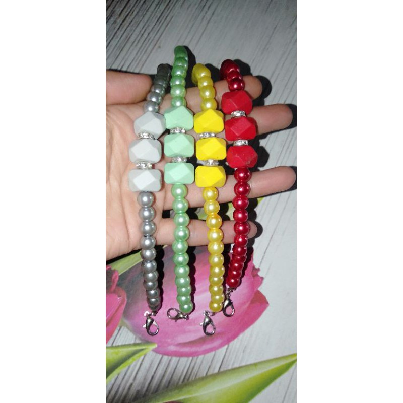 konektor masker hijab mutiara / pengait hijab masker hqijab mutiara / konektor masker hijab