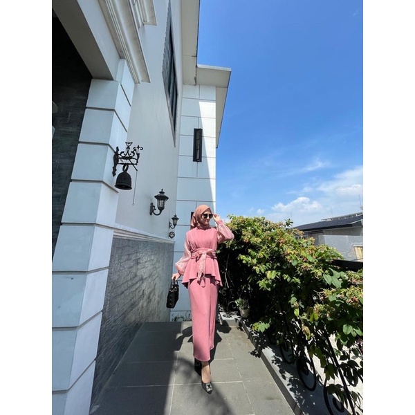 RESTOCK - Si BEST SELLER QUELLA SET DRESS (ZIPPER DEPAN) BY MKHIJAB