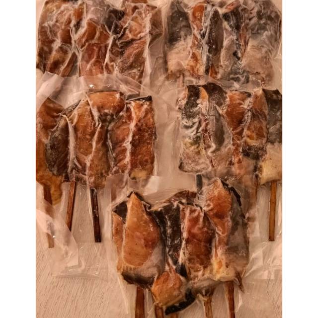 

Ikan Manyung Asap isi 5 tusuk Fresh Enak Tinggal Goreng Ikan Asap Manyung Enak Gurih