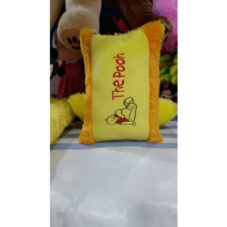 bantal teh pooh